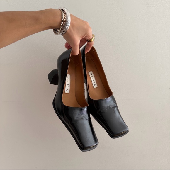 Miista Shoes - Miista Beth Black Courts